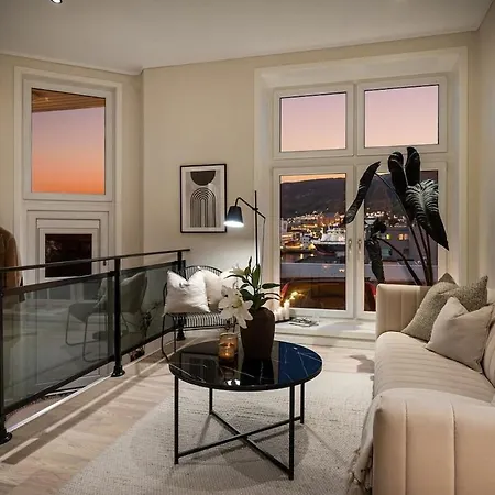 Near The Center! Apartment Bergen