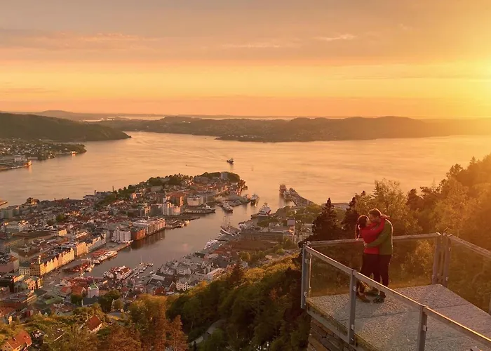 Near The Center! Apartment Bergen